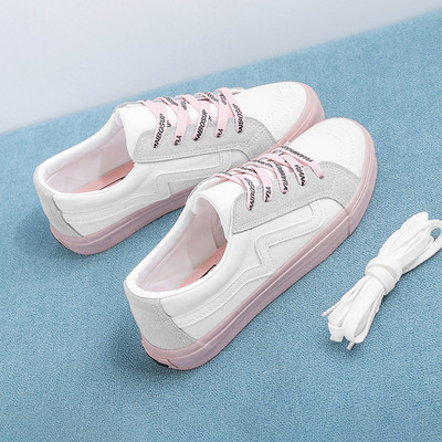 Γυναικεία αθλητικά παπούτσια σε δύο χρώματα