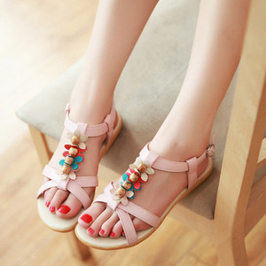 Дамски ежедневни сандали с 3D декорации в няколко цвята