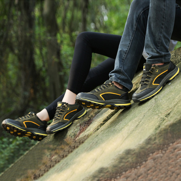 Αθλητικά παπούτσια με σόλα σε τρί χρώματα για γυναίκες και άνδρες