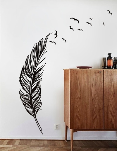 Decor de perete potrivit pentru living si sufragerie in diferite modele