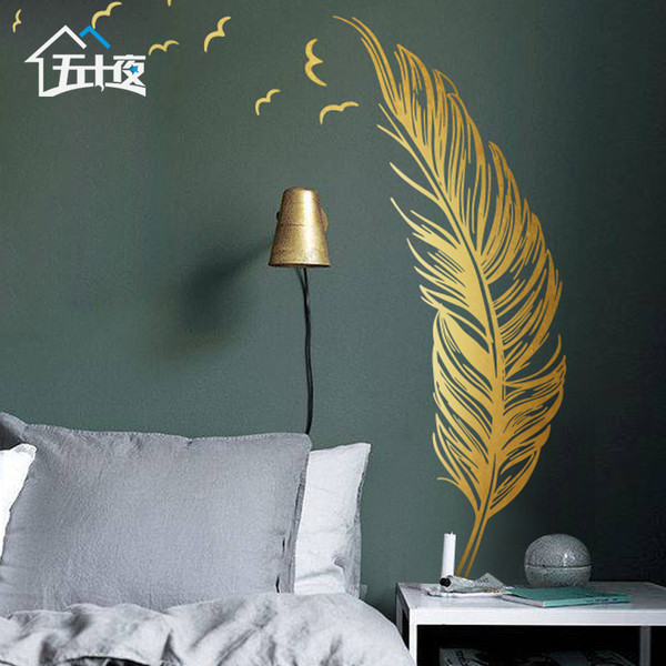 Decor de perete potrivit pentru living si sufragerie in diferite modele