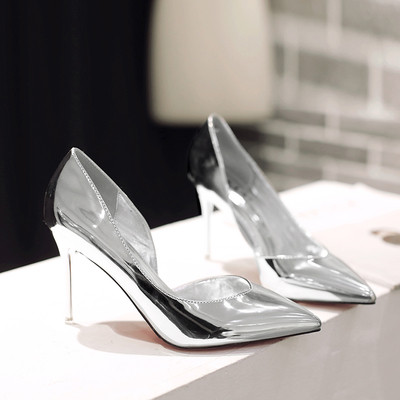 Γυναικεία παπούτσια με ψηλό τακούνι