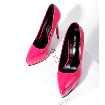 Γυναικεία παπούτσια με ψηλό τακούνι σε διάφορα χρώματα