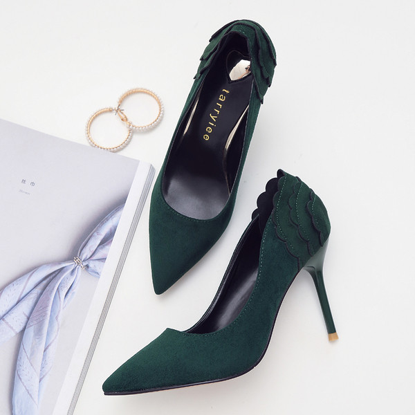 Κομψά σουέτ γυναικεία παπούτσια