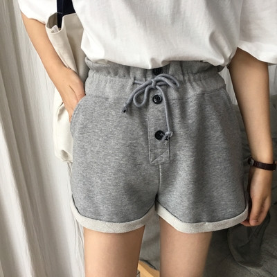 Γυναικεία σορτς σε μαύρο, μαύρο και γκρι χρώμα