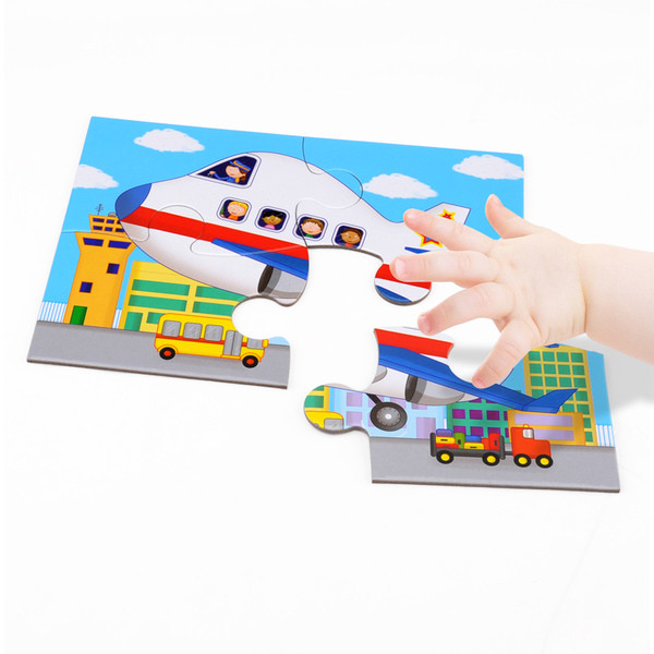 Пъзел от 12 части - 4 броя в кутия различни картини 