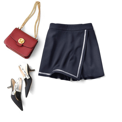 Κομψά γυναικεία σορτς σε τρία χρώματα