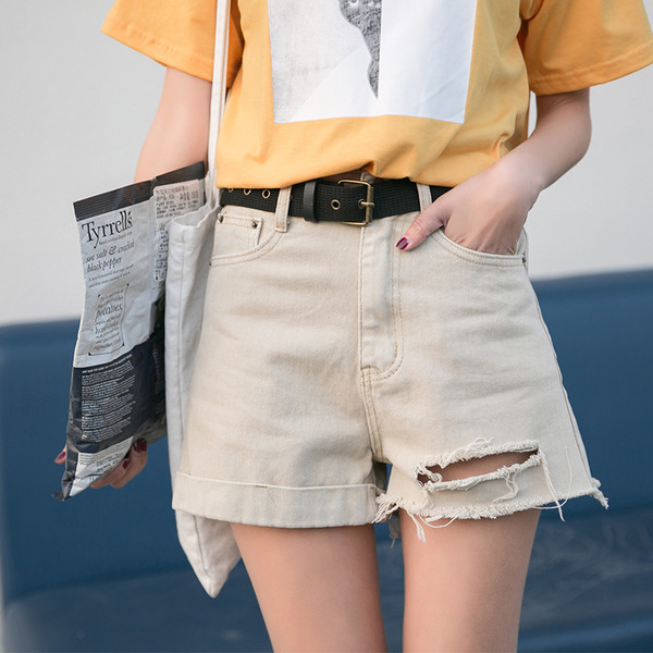 Дамски къси дънки накъсани в три цвята