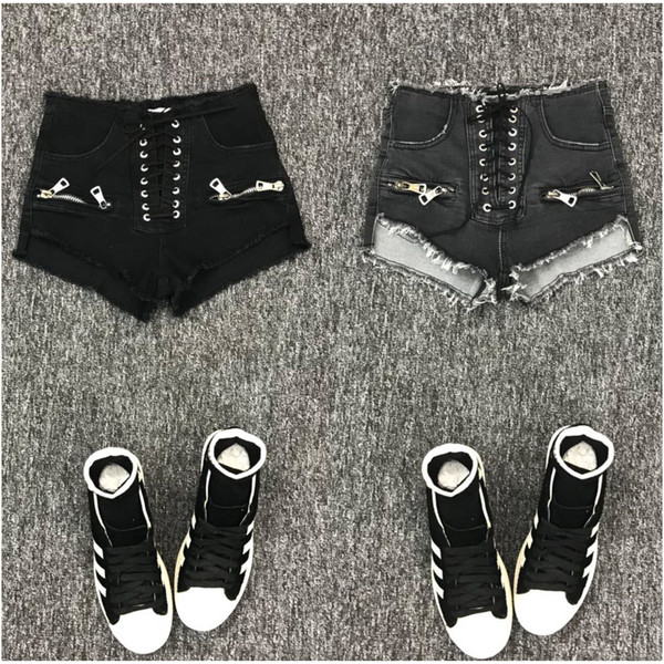 Дамски ефектни къси дънки с връзки в три цвята