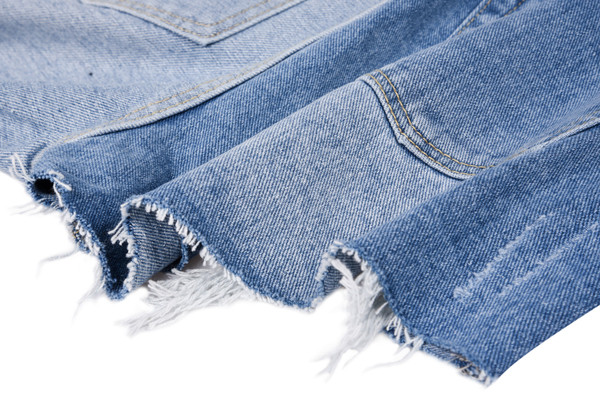 Ефектни преливащи дамски къси дънки