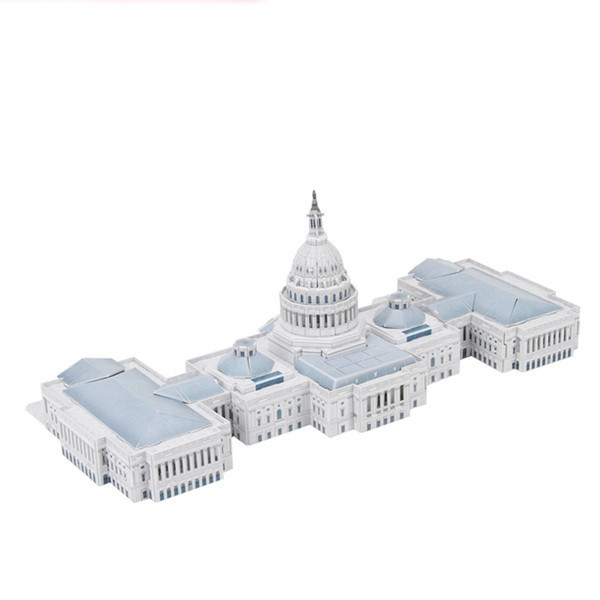 3D пъзел от 132 части - сграда