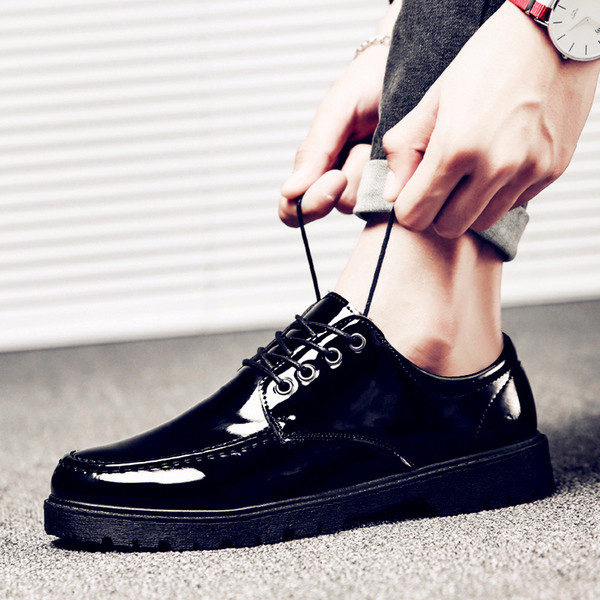 Κομψά ανδρικά μοκασίνια  σε διάφορα χρώματα