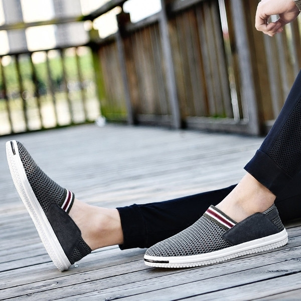 Mocasini bărbați din plasă în două culori