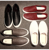 Αναπνεύσημα καθημερινά ανδρικά μοκασίνια σε διάφορα χρώματα