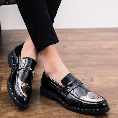 Κομψσά ανδρικά μοκασίνια  διαφορετικά σχέδια