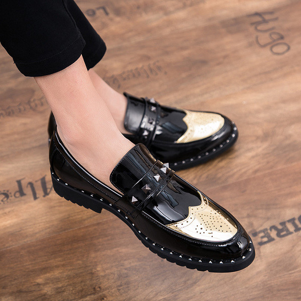 Mocasini eleganti pentru barbati din piele lacuita in diferite modele