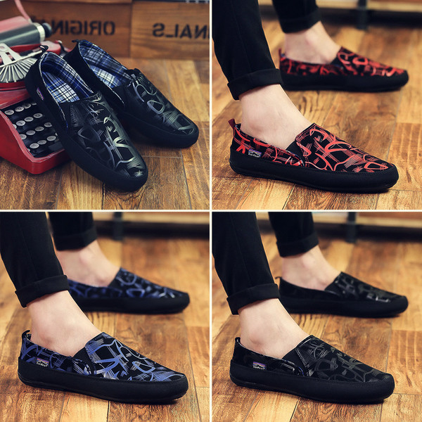 Мъжки мокасини с шарка в трицвята