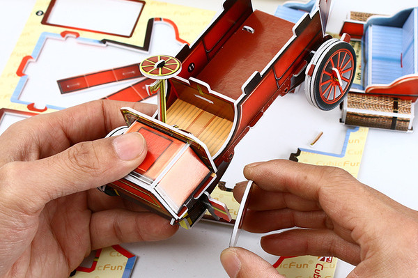 Μικρό 3D παζλ με 32 μέρη -  αυτοκίνητο σε δύο μοντέλα