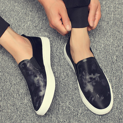 Ανδρικά καθημερινά μοντέρνά μοκασίνια σε δύο χρώματα