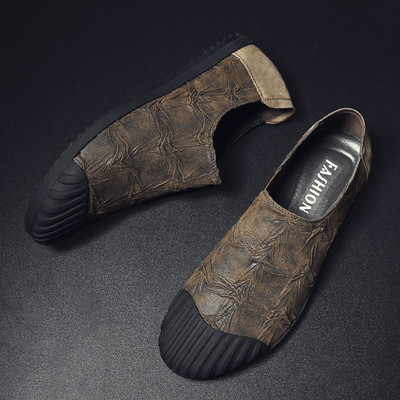 Κομψά ανδρικά μοκασίνια σε διάφορα χρώματα