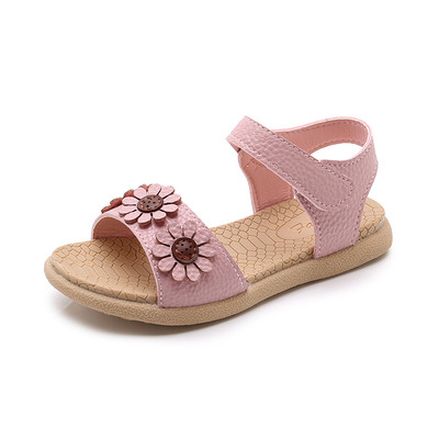 Παιδικά σανδάλια για κορίτσια με floral σχέδια σε λευκό και ροζ χρώμα