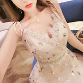 Rochie lunga delicata cu decolteu in V in doua culori