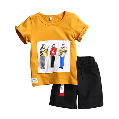 Детски летен комплект за момчета - тениска с щампа и къси панталони