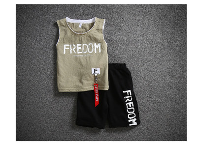 Детски ежедневен комплект за момчета - потник и панталони с надпис