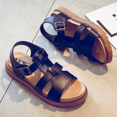 Модерни детски сандали за момичета с висока равна подметка в черен, бял и розов цвят