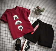 Детски модерен комплект за момчета - тениска с щампа и къси панталони