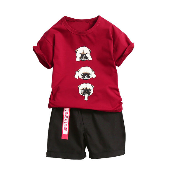 Детски модерен комплект за момчета - тениска с щампа и къси панталони