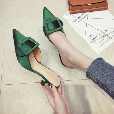 Γυναικείες παντόφλες σε τρία χρώματα