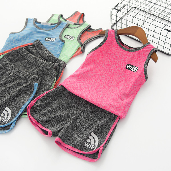 Παιδικό αθλητικό σετ για κορίτσια σε διάφορα χρώματα