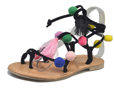 Ежедневни дамски сандали с декорация цветни пискюли и тпчета- в два цвята