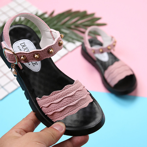 Sandale pentru fete pentru copii cu talpa plate si ochiuri in alb si roz