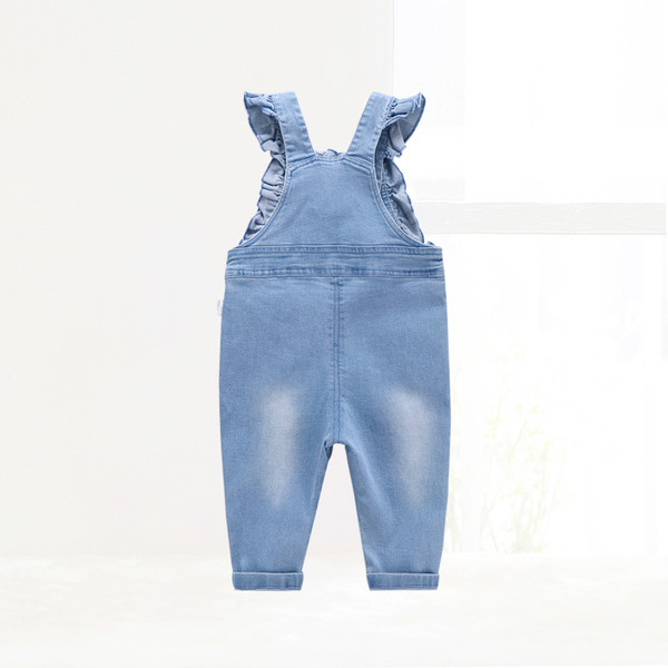 Детски дънков гащеризон подходящ за момичета в  светъл цвят