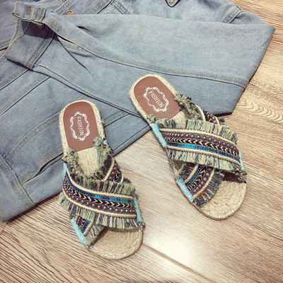 Casual γυναικείες παντόφλες με εθνοτική μοτίβα σε τρία χρώματα