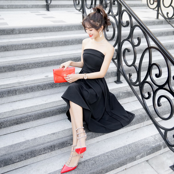 Rochie moderna de dama fara bretele