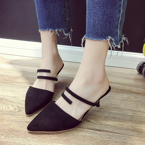 Елегантни заострени дамски чехли на ток в два цвята