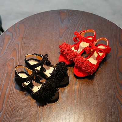 Детски сандали за момичета с ресни в черен и червен цвят