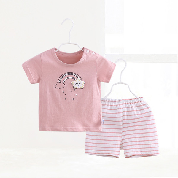 Set copii pentru fete si baieti - Tricou cu imprimeu si pantaloni scurti in dungi