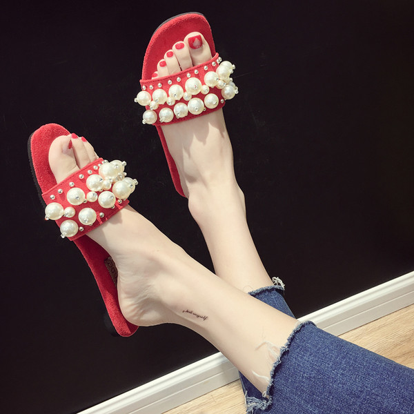 Κομψές γυναικείες παντόφλες σε τρία χρώματα με μαργαριτάρια