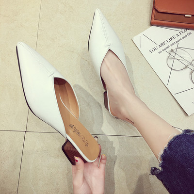 Papuci de damă ascuțiți în trei culori pe tocuri joase