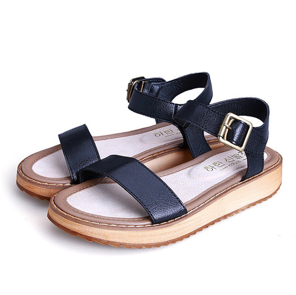 Sandale casual dama din piele ecologica cu talpa de 3,5 cm - alb-negru
