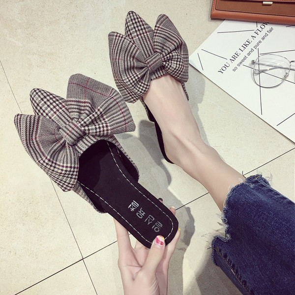 Papuci de dama ascutit cu panglica in doua culori