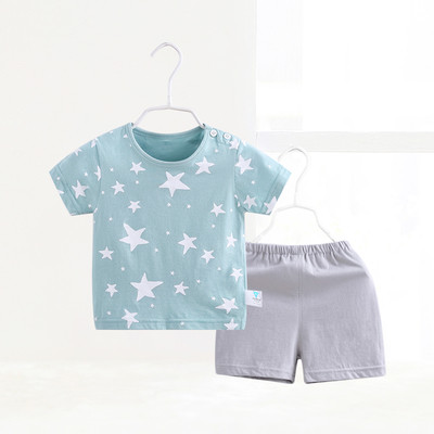 Set copii in doua culori - tricou cu imprimeu si pantaloni scurti curati