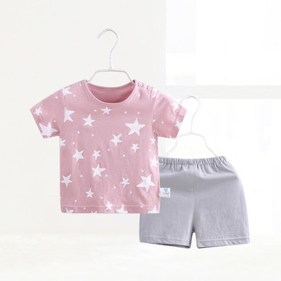 Set copii in doua culori - tricou cu imprimeu si pantaloni scurti curati