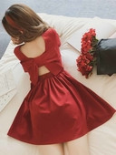 Rochie draguta de dama cu talie elastica si panglica pe spate