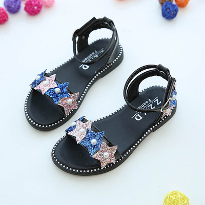 Детски модерни сандали за момичета с декорация звезди в два цвята