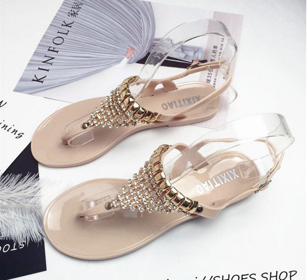 Sandale dama cu talpa plata si elemente de decor metalice si pietre - in doua culori